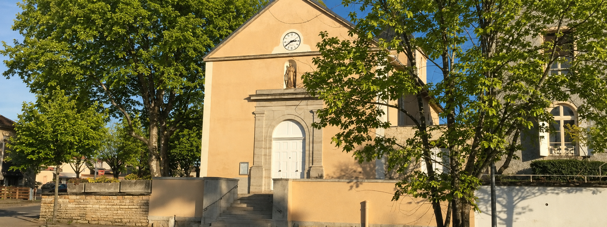 Image extérieur de la paroisse Saint Pierre